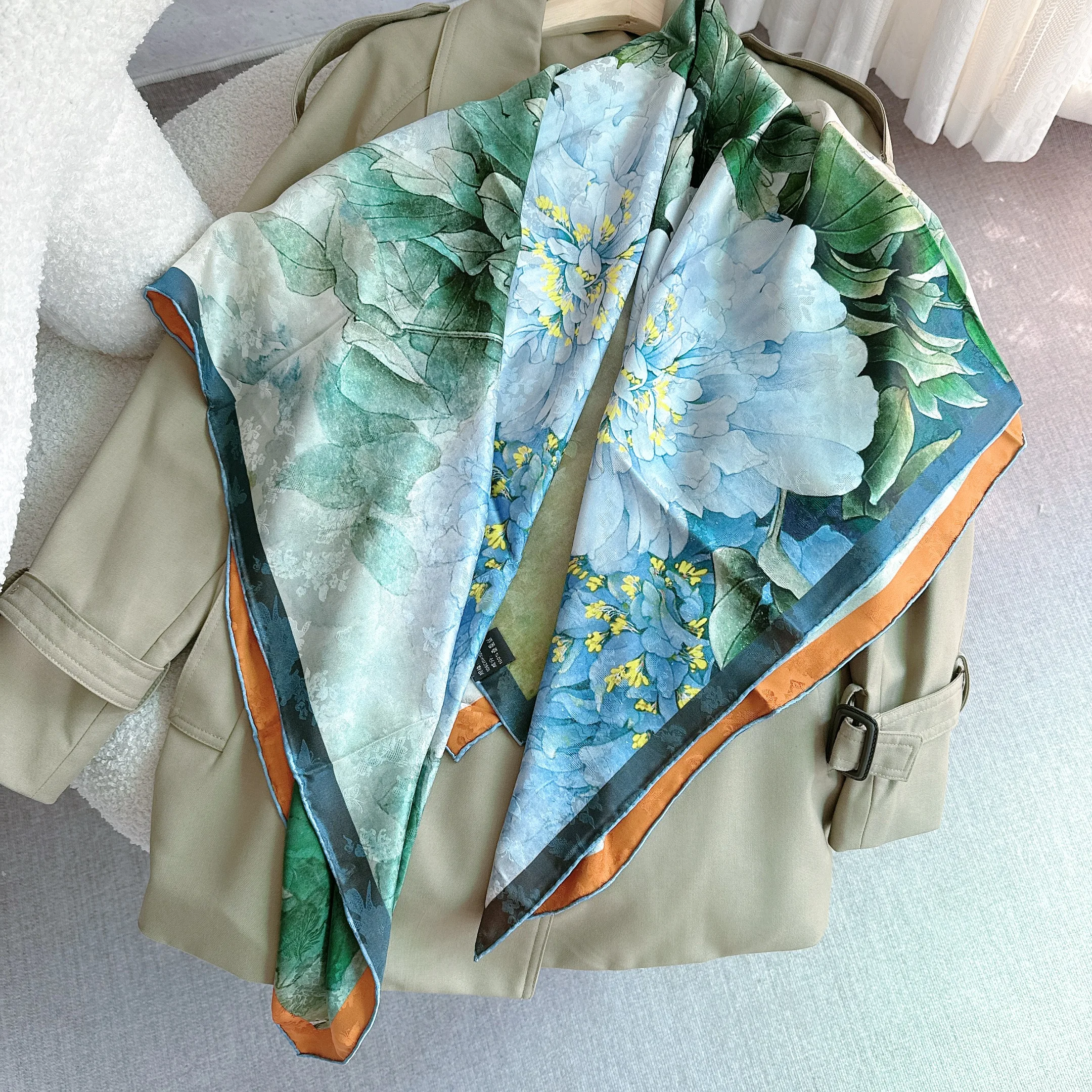 Double-Sided Peonies Print Chinese Style 100% Silk Scarf 110cm 110cm Large Luxury Women's Square Scarf Hand-Rolled Headscarf - Image 4