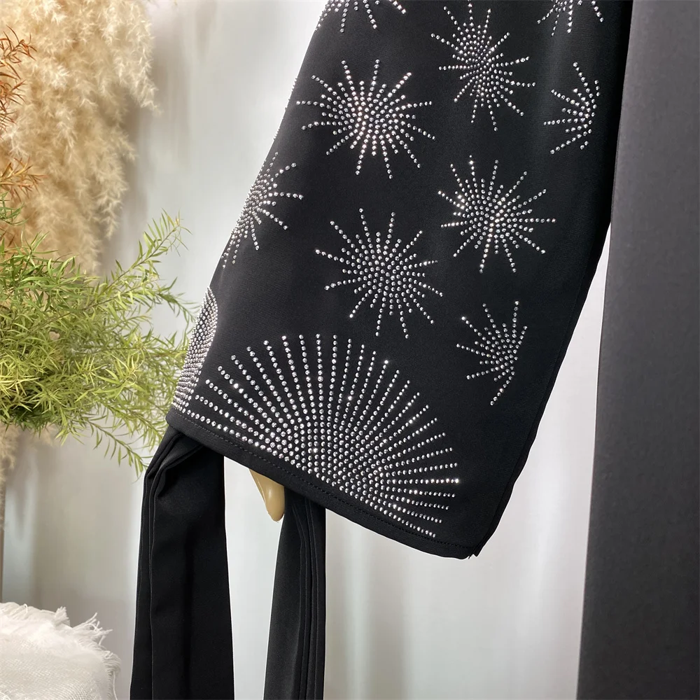 Shiny Black Dubai Abaya For Muslim Women With Belt Luxury Silver Rhinestone Diamond For Ramadan Party Elegant Turkey Kebaya - Image 2