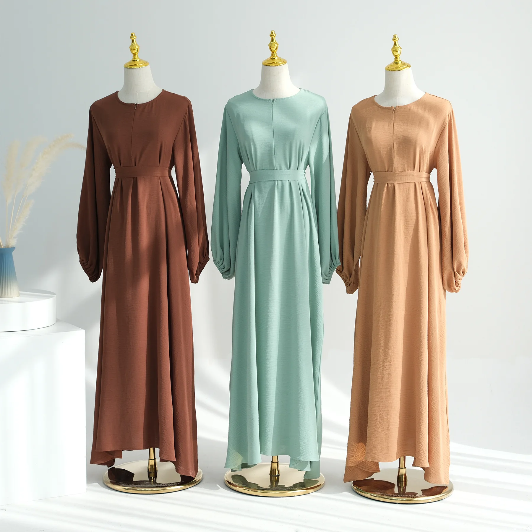 Muslim Abaya Islamic Clothing Modest Abaya Muslim Women Dress Puff Sleeve Wrinkle Polyester Abaya Femmes Robe Musulmane